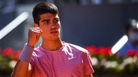 迫使教练组 迫使教练组