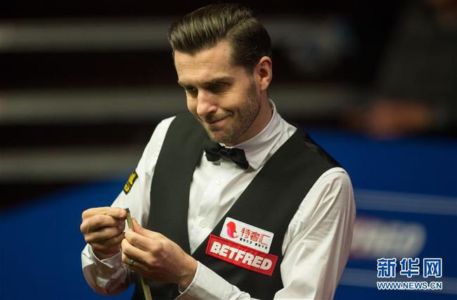 在一方面 在一方面