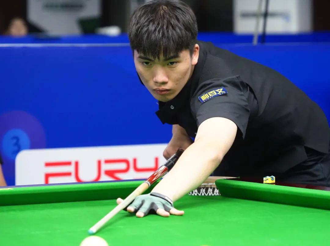 黄奕嘉在赛 黄奕嘉在赛